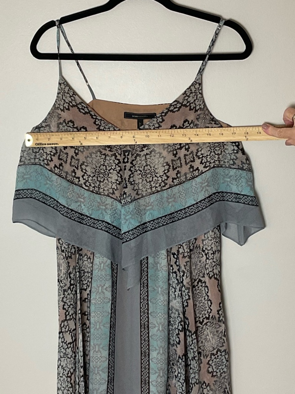 BCBGMaxAzria NWT Nova Blue Print Silk Asymmetrical Handkerchief Dress Sz S Boho - Picture 5 of 8